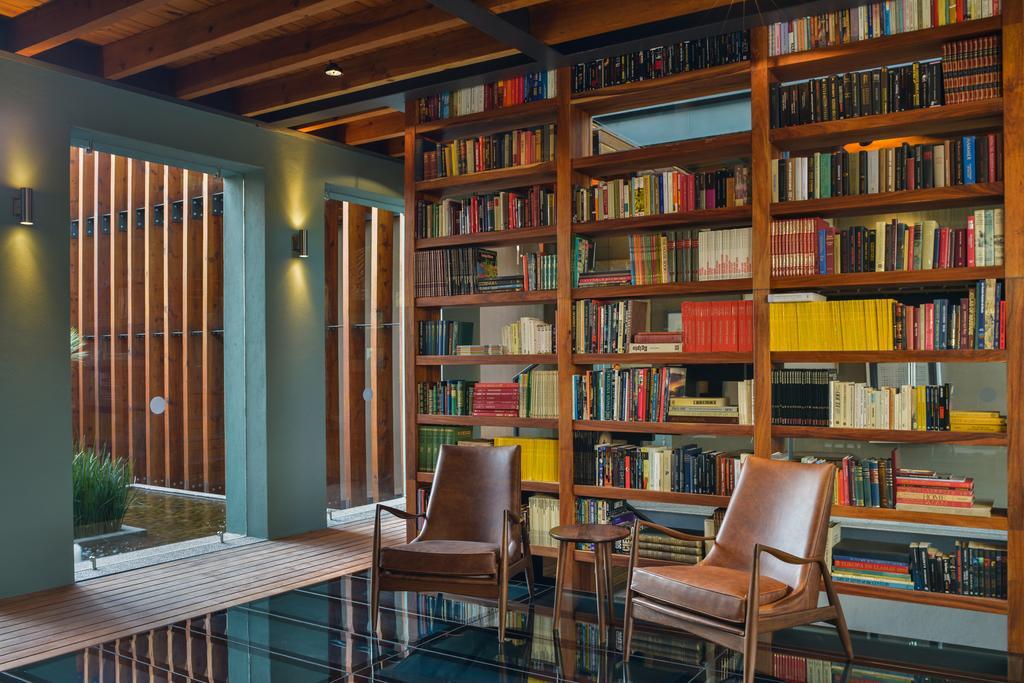 Hotel Criol 케레타로 외부 사진 Library